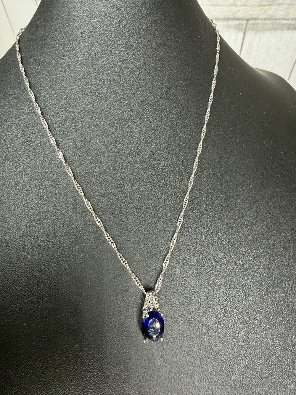925 Sterling Silver Lab Sapphire Pendant Chain Necklace Dainty Minimalist